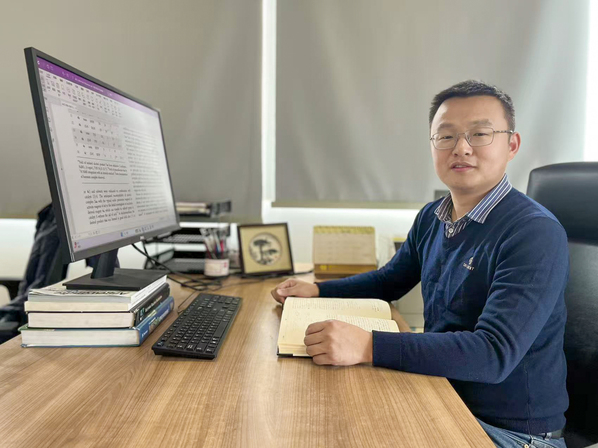 Congratulations! Prof. Gao Dewei honored with the 2024 Chinese Chemical Society Young Chemist Award