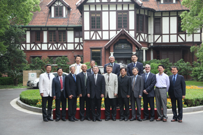 九游体育(www.jiuyou.com)官方网站创业与管理学院召开学术咨询委员会首次会议